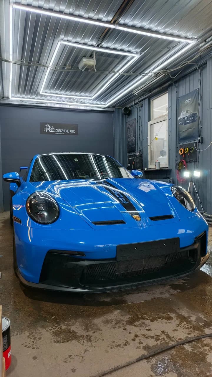Porsche в мастерской Преображение Авто